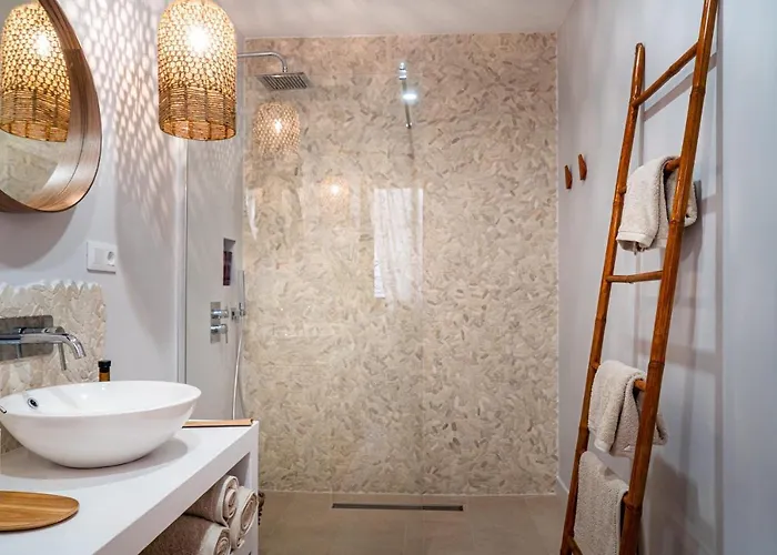 Deluxe Bella Air Con & Heated Pool, Tenerife South