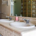 Deluxe Bella Air Con & Heated Pool, Tenerife South
