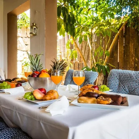 Вилла Deluxe Bella Air Con & Heated Pool, Tenerife South Чайофа