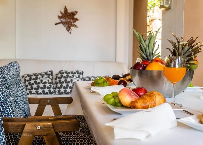 Villa Deluxe Bella Air Con & Heated Pool, Tenerife South *