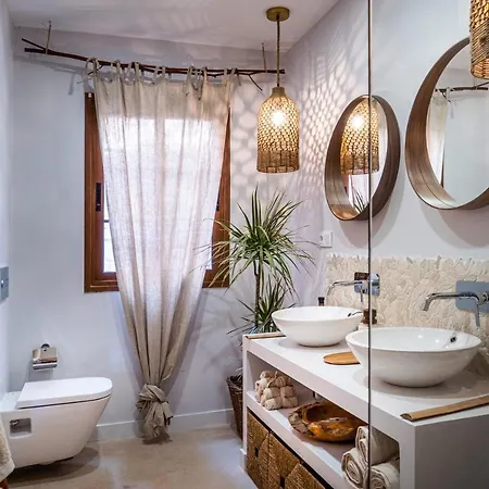 וילה Deluxe Bella Air Con & Heated Pool, Tenerife South Chayofa