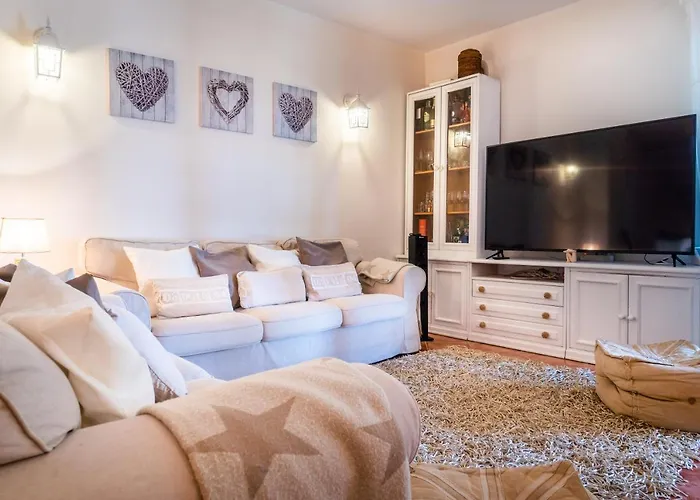 Villa Deluxe Bella Air Con & Heated Pool, Tenerife South *