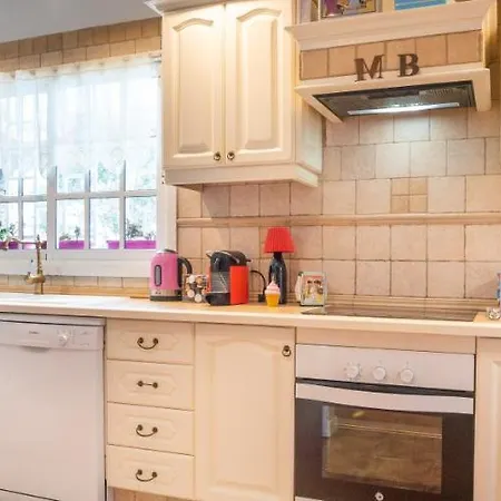 Deluxe Bella Air Con & Heated Pool, Tenerife South Villa Chayofa